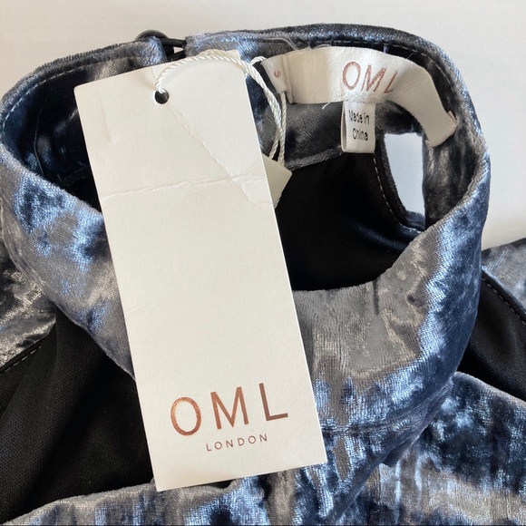 NWT Nasty Gal OML Metallic Silver Velvet Romper - Picture 6 of 11